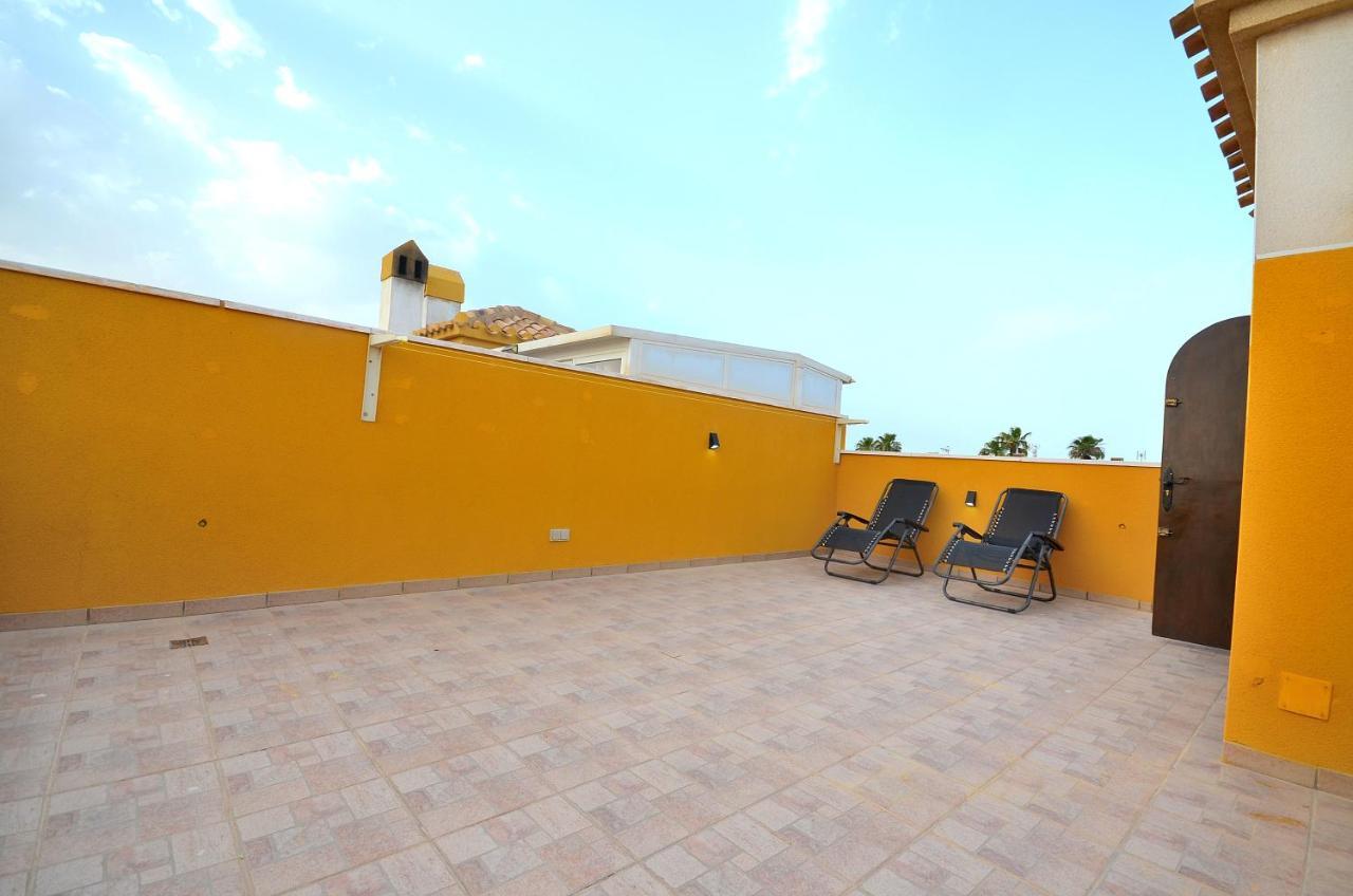 Villa Agradable Adosado Con Piscina, Duchas Hidromasaje Torrevieja Exterior foto
